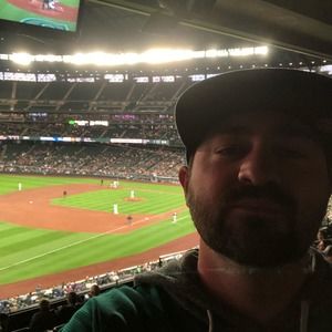 Meet your Posher, Samuel